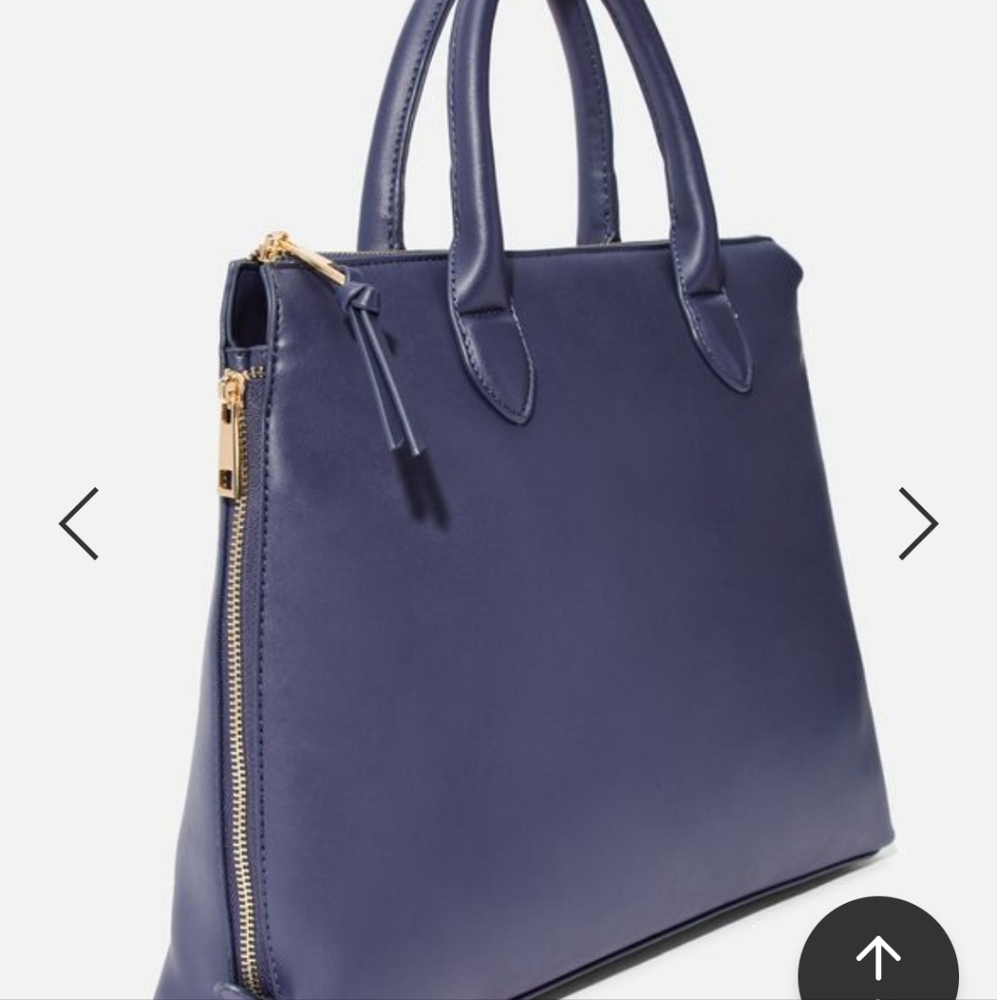 Women's dressy handbag 👜